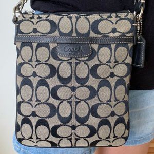 Coach Women's Crossbody Bag